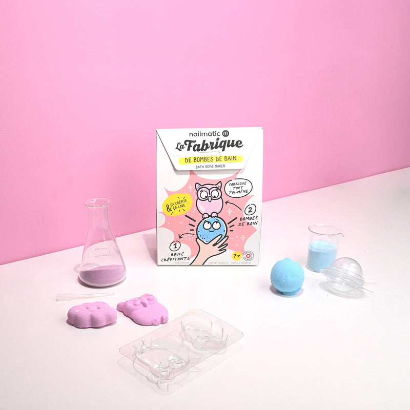Nailmatic - Kids - Crackling Bath Bomb and DIY Bath Bomb Maker Kit - product view