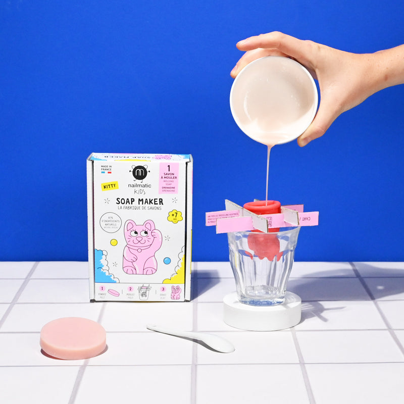 Nailmatic - Kids - Kitty DIY Soap Maker Kit - product view