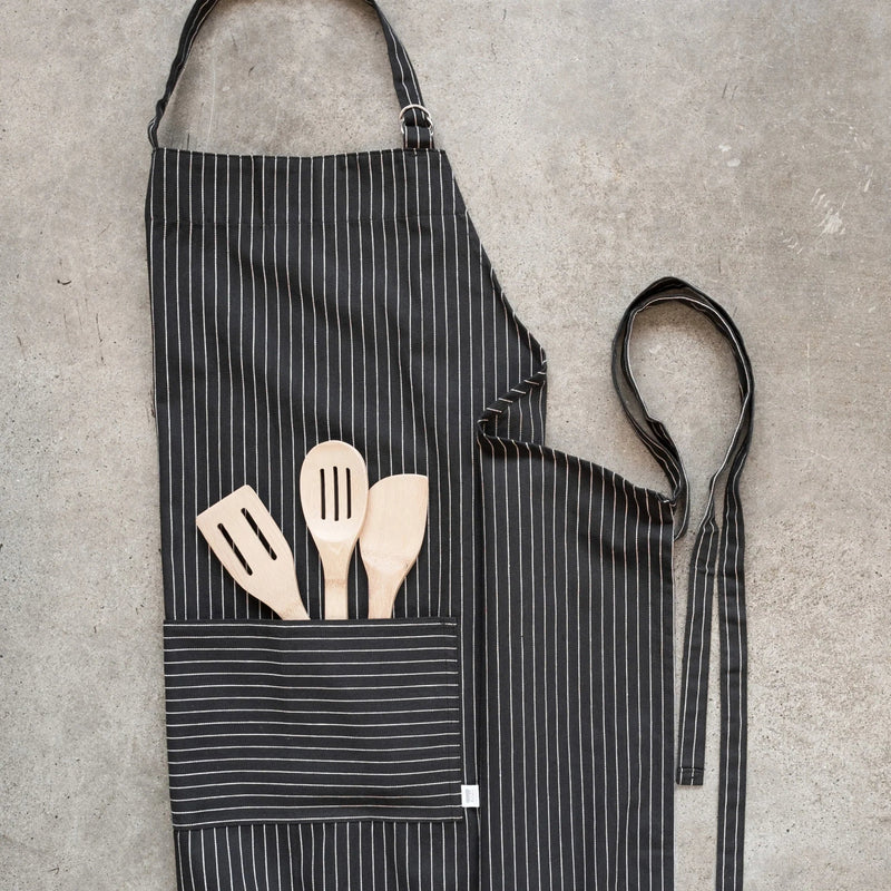 Now Designs - Apr Mighty Pinstripe Black Home & Kitchen