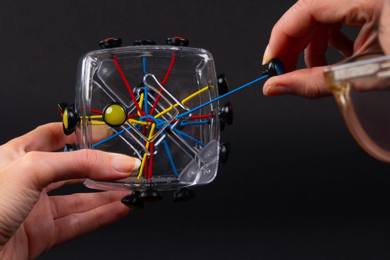 RECENT TOYS - BRAINSTRING ORIGINAL