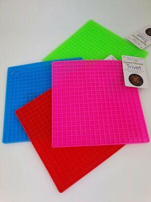 KITCHEN BASICS - Trivet 17cm/6.5" Silicone Assorted Colours