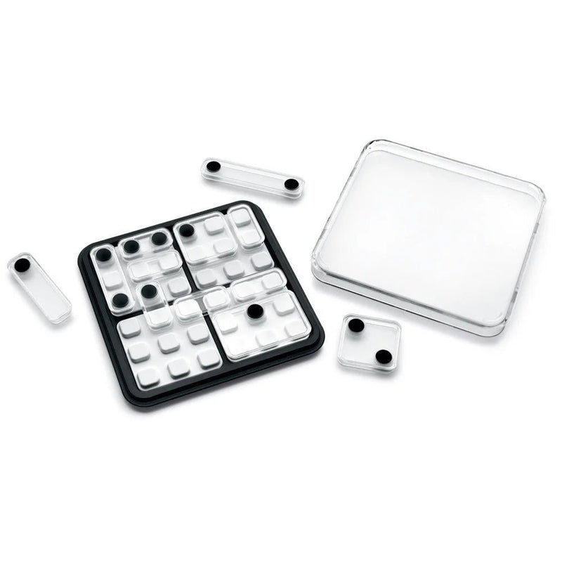 Smart Games - DICE DEDUCTION Games & Toys