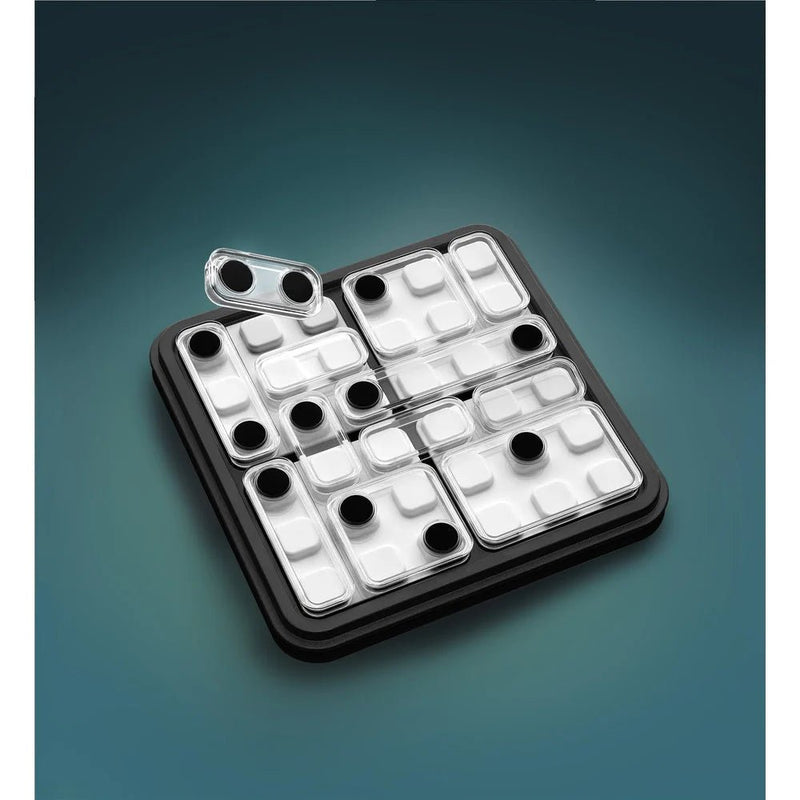 Smart Games - DICE DEDUCTION Games & Toys