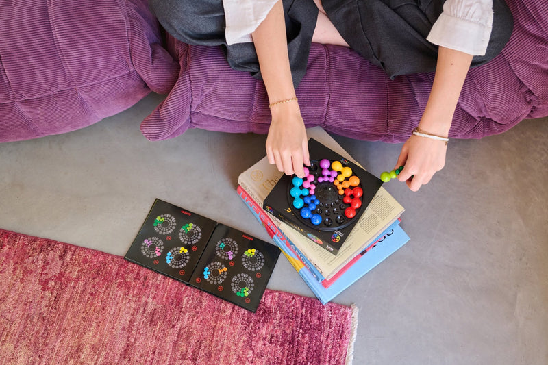 Smart Games - IQ DELUXE - CIRCLE Toys & Games