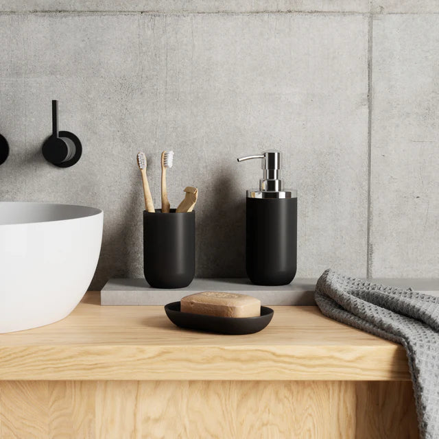 UMBRA - Junip Oval Soap Dish _ Black